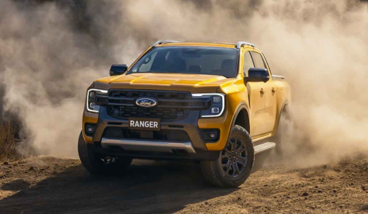 2024 Ford Ranger SuperCrew with a long-bed option in the United States 2024 Ford Ranger