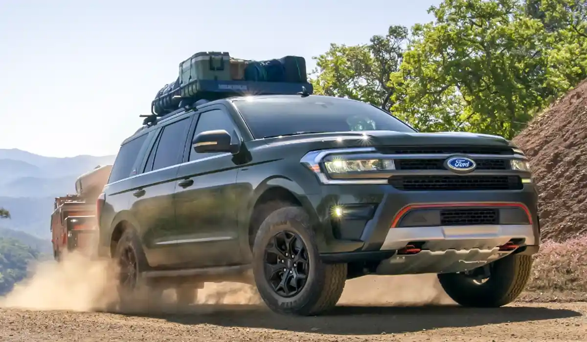 With up to 440 horsepower68 under the hood, you’re ready to take on anything. Hitch up whatever else you need, with an available Heavy-Duty Trailer Tow Package with Pro Trailer Backup Assist™ and 360-Degree Camera with Trailer Reverse Guidance10. 2024 Ford Expedition