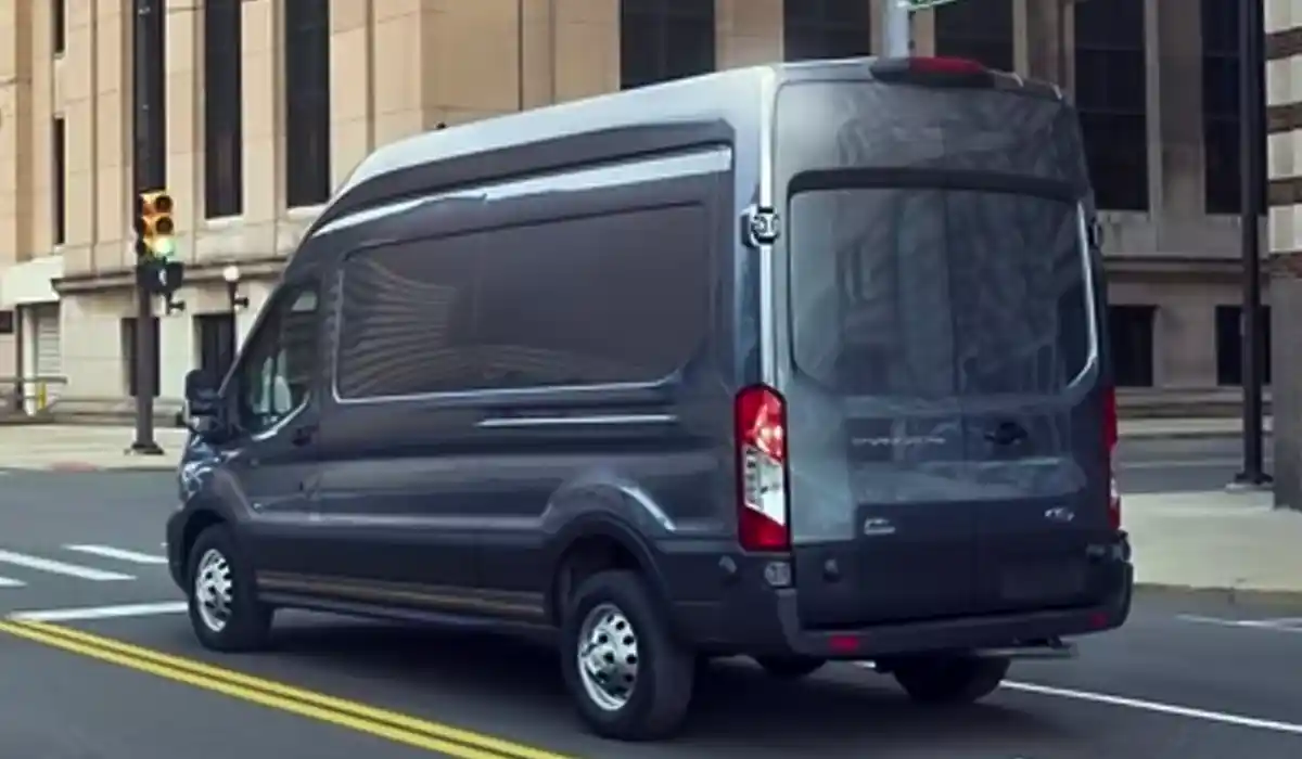 2025 Ford Transit