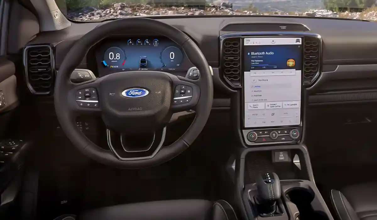 2025 Ford Ranger: Designed to get vertical, the 12-inch center touchscreen is available on XLT. Standard on LARIAT 2025 Ford Ranger