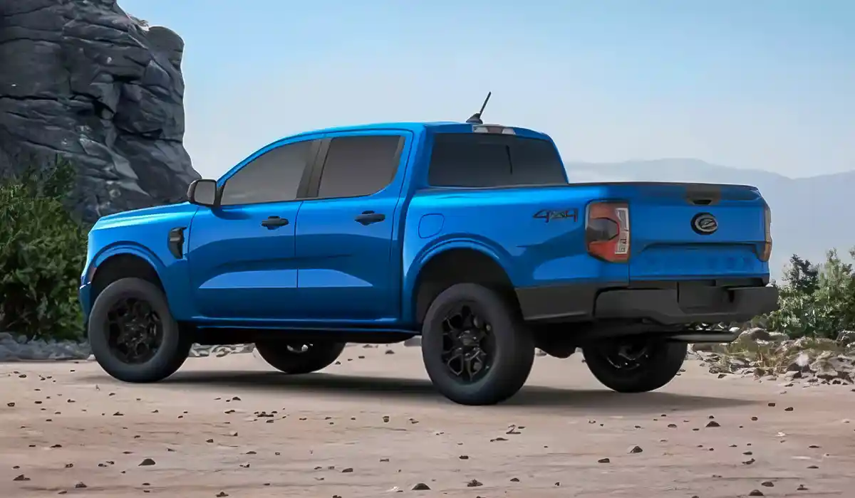 What's New- 2025 Ford Ranger Black Appearance Package 2 What's New- 2025 Ford Ranger Black Appearance Package